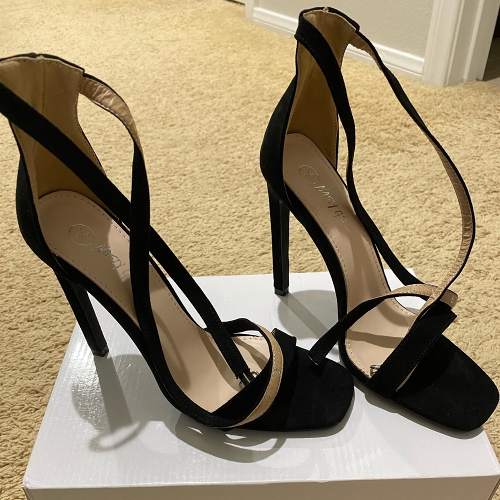 Black strappy heels brand new never worn